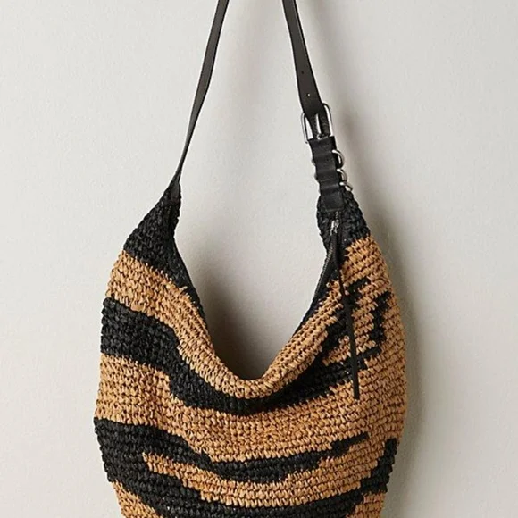 NWT Free People Santorini Straw Tote Bag - Picture 2 of 5